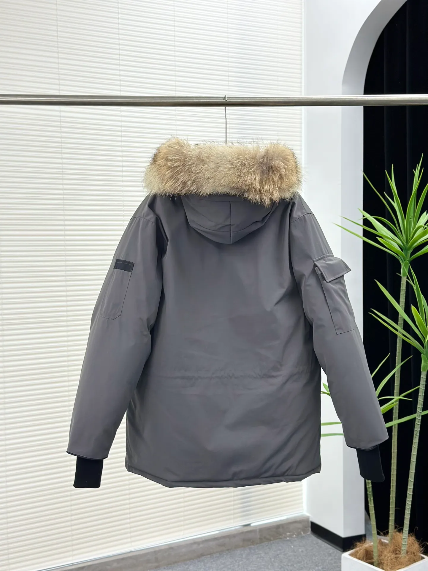 P780 𝗖𝗮𝗻𝗮𝗱𝗮 𝗚𝗼𝘀𝗲 / 🇨🇦 Canada Goose New Version 08 Down Jacket - Graphite Gray